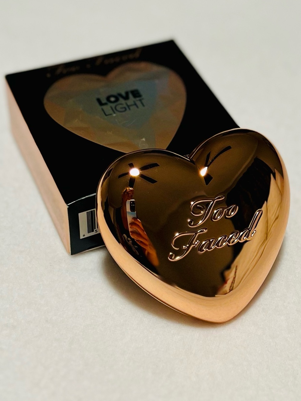 NWT Too Faced Lovelight Prismatic Highlighter in Ray of Light